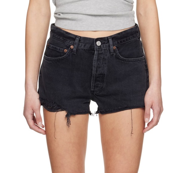 Aritzia AGOLDE Black Parker Vintage Cut Off Denim Shorts - Picture 2 of 13